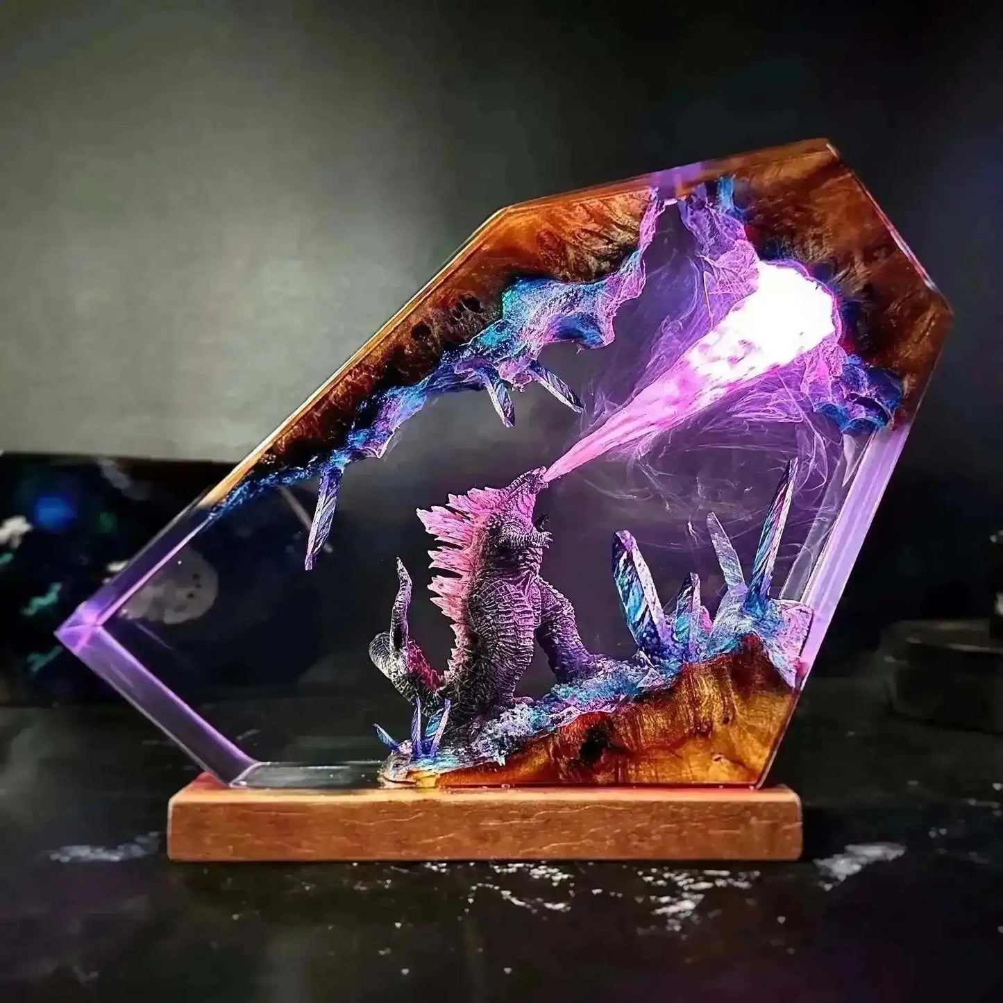 GODZILLA: ATOMIC BREATH™ – Wykańczana Lampa Żywiczna